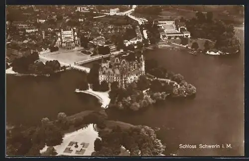 AK Schwerin i. M., Schloss Schwerin vom Flugzeug aus