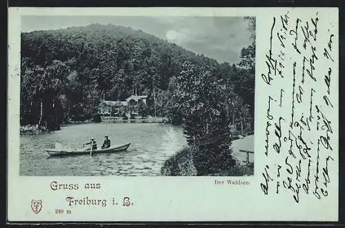 Mondschein-AK Freiburg i. B., Waldsee mit Boot