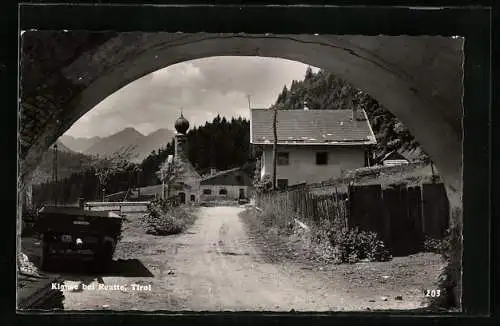 AK Reutte /Tirol, Strassenpartie an der Klause