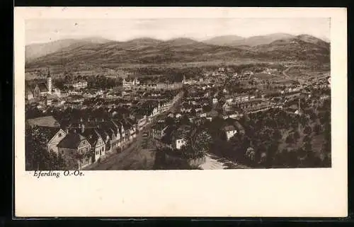 AK Eferding, Blick über die Dächer auf Landschaft