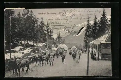 AK Fernpass, Fuhrwerke am Gasthof Fernpass