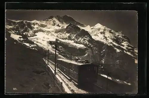 AK Jungfraubahn, Blick gegen die Jungfrau, Schweizer Bergbahn