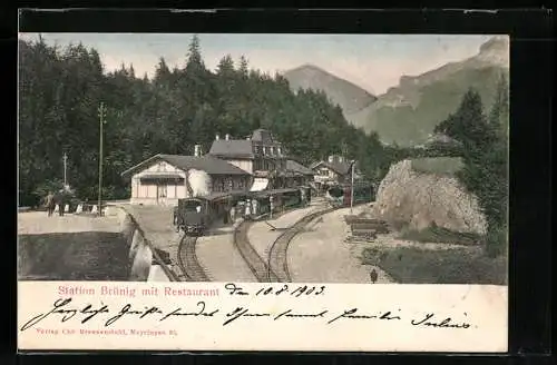 AK Brünig, Bahnhof der Bergbahn mit Restaurant