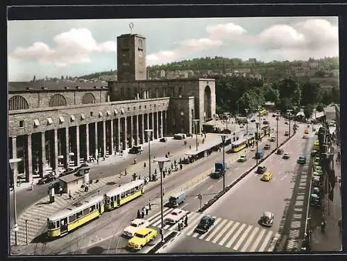 AK Stuttgart, Hauptbahnhof mit Strassenbahn