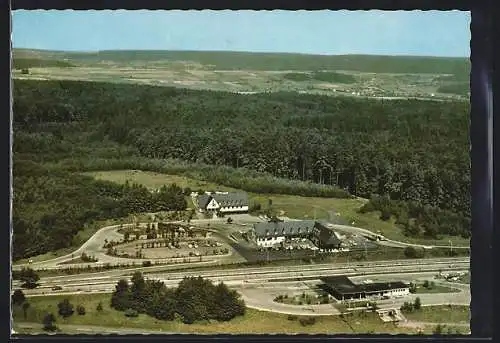 AK Reinhardshain, Bundes-Autobahn-Rasthaus aus der Vogelschau