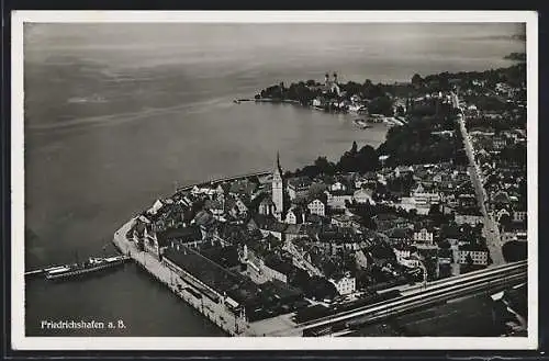 AK Friedrichshafen a. B., Teilansicht mit Kirche