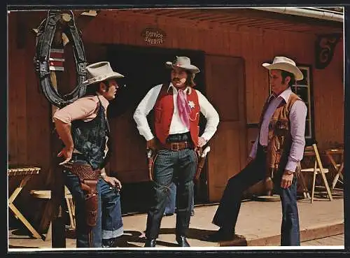 AK Tüddern, In der Löwen-Safari, Western Town mit Cowboys