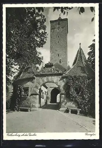 AK Rothenburg ob der Tauber, Partie am Burgtor