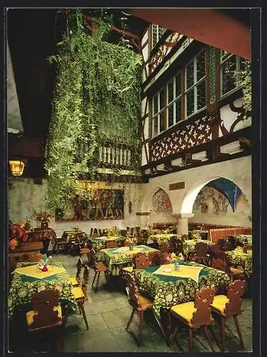 AK Rothenburg ob der Tauber, Café-Restaurant-Konditorei Baumeisterhaus, Innenansicht, Am Marktplatz