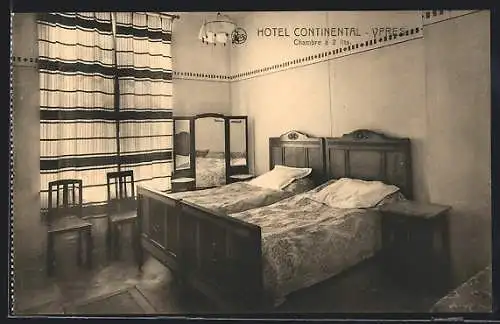 AK Ypres, Hotel Continental, Chambre à 2 lits.