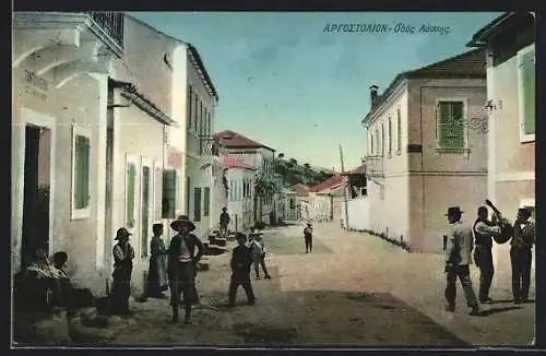 AK Argostoli, Strassenpartie in einer Wohnsiedlung mit spielenden Kindern