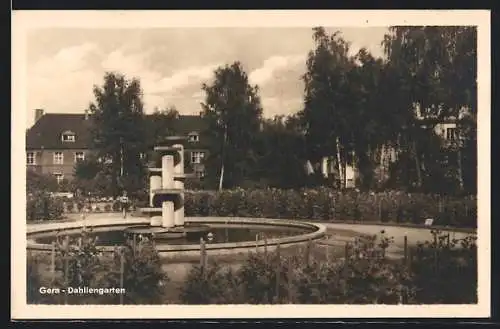 AK Gera, Dahliengarten mit Brunnen