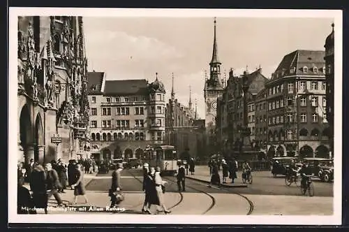 AK München, Marienplatz mit altem Rathaus & Strassenbahn
