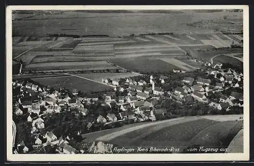 AK Aepfingen /Kreis Biberach-Riss, Ortsansicht vom Flugzeug aus