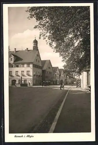 AK Wurzach i. Allgäu, Strassenpartie mit Rathaus