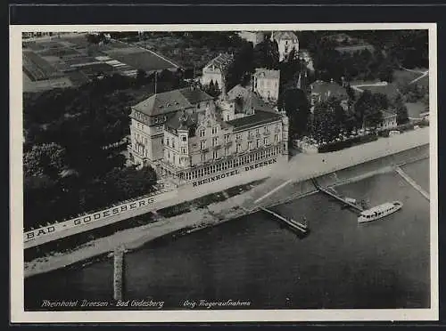 AK Bad Godesberg, Fliegeraufnahme vom Rheinhotel Dreesen mit Dampfer beim anlegen vorm Hotel