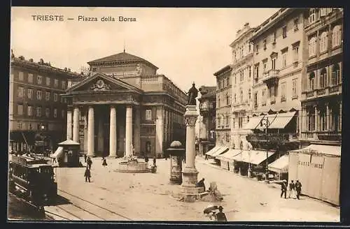 AK Trieste, Piazza della Borsa, Strassenbahn am Restaurant Steinfeld