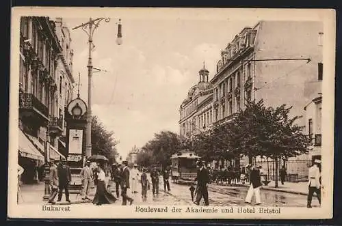 AK Bukarest, Strassenbahn am Hotel Bristol, Boulevard der Akademie