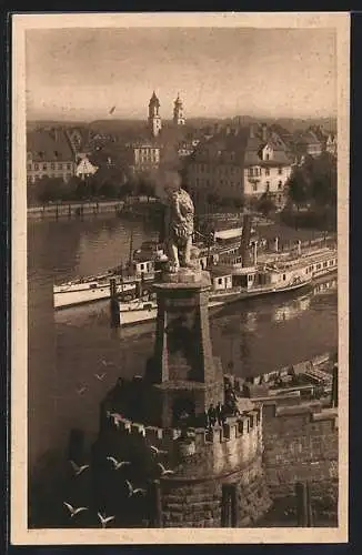 AK Lindau /Bodensee, Zwei Dampfer am Löwen