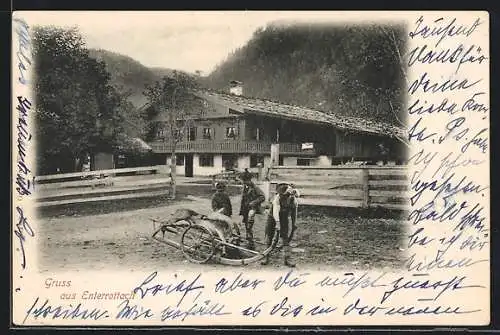 AK Enterrottach, Jäger mit ihrer Beute am Gasthof