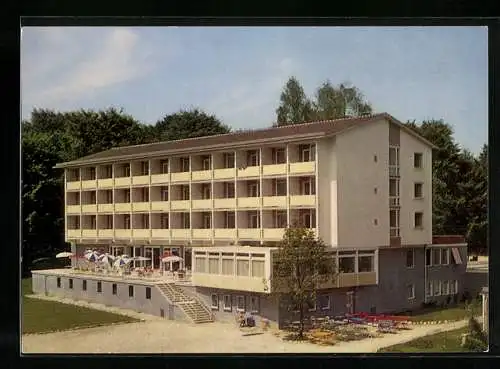 AK Murnau /Obb., Das Kurhaus Ludwigsbad der Paul Hübner KG