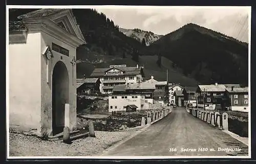 AK Sedrun, Strassenpartie mit Sport-Hotel Krone