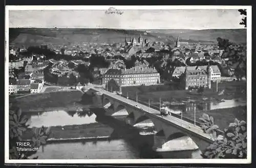 AK Trier, Teilansicht und Brücke mit Strassenbahn