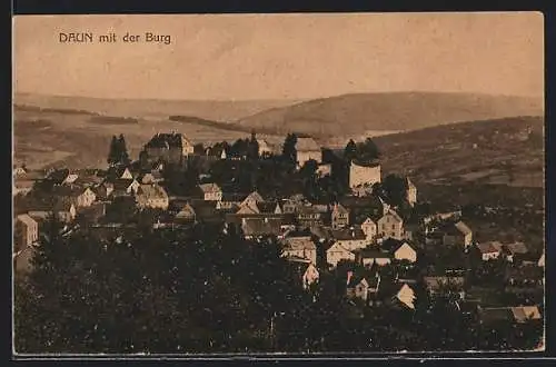 AK Daun, Teilansicht mit der Burg