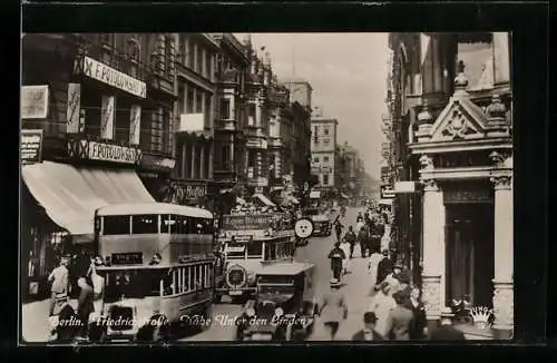 AK Berlin, Ansicht der Friedrichstrasse mit Passanten