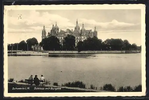 AK Schwerin i. M., Schloss mit Burgsee