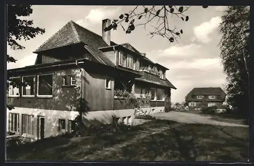 AK Badenweiler /Schwarzwald, Sanatorium Sonneneck, Birkenhaus und Lärchenhaus
