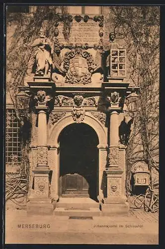 AK Merseburg, Johannisportal im Schlosshof