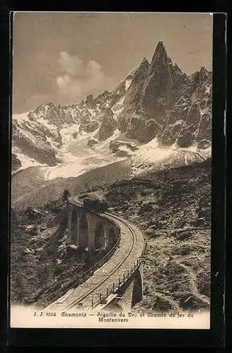AK Chamonix, Aiguille du Dru et Chemin de fer du Montenvers mit Bergbahn