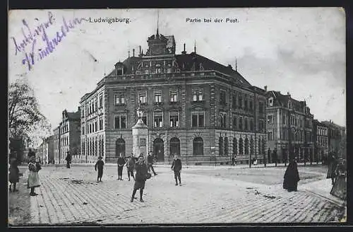 AK Ludwigsburg / Württ., Partie bei der Post