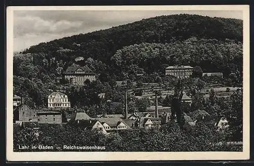 AK Lahr / Baden, Teilansicht mit Reichswaisenhaus am Wald