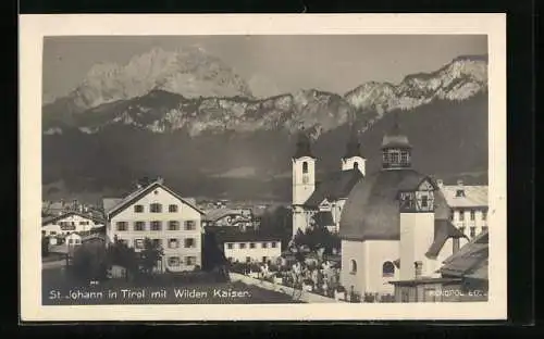 AK St. Johann /Tirol, Ortsansicht mit Wilden Kaiser