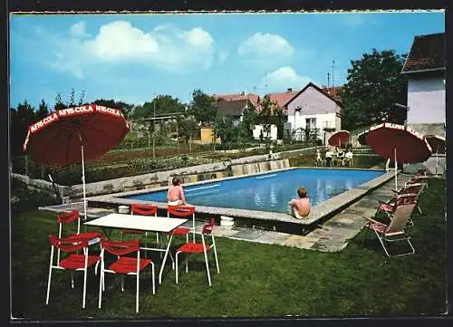 AK Birkenfeld /Ufr., Pension Gasthaus zum Stern H. Hückemann, Gartenansicht mit Swimmingpool