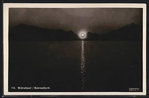 AK Buknesfjord, Midnatssol