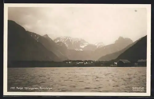 AK Veblungsnaes /Romsdalen, Ortsansicht über den Fjord hinweg