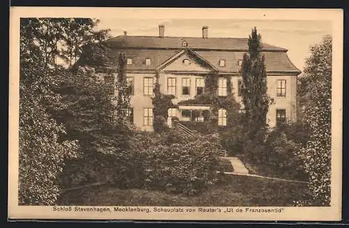 AK Stavenhagen i. Mecklenburg, Schlossblick mit Anlagen