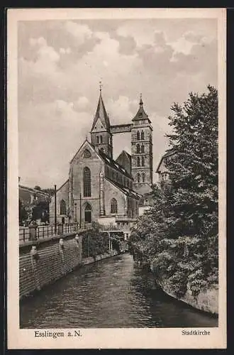 AK Esslingen / Neckar, Stadtkirche, Aussenansicht