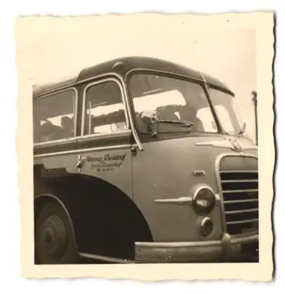 3 Fotografien Bus Kässbohrer Setra, Reiseunternehmen Werner Rietdorf aus Berlin-Tempelhof