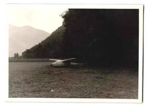 37 Fotografien Ansicht Kirchheim / Teck, Flugplatz Hahnweide, Segelflugzeuge, Schlepp-Flugzeug, Hangar, Segelflieger u.a