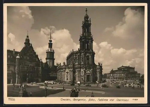 Foto-AK Walter Hahn, Dresden, NR: 10898, Dresden, Georgentor, Opernhaus, vor der Zerstörung 1945