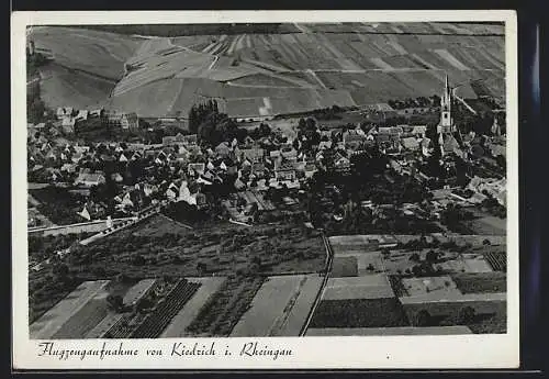 AK Kiedrich i. Rheingau, Fliegeraufnahme von Ort und Kirche