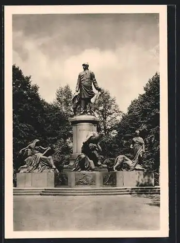 AK Berlin-Tiergarten, Bismarckdenkmal am grossen Stern