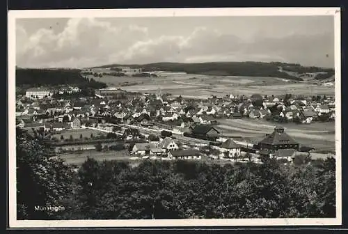 AK Münsingen, Ortspartie mit Eisenbahn