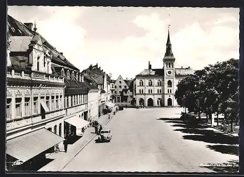 AK Pfaffenhofen an der Ilm, Strassenpartie mit Rathaus aus der Vogelschau