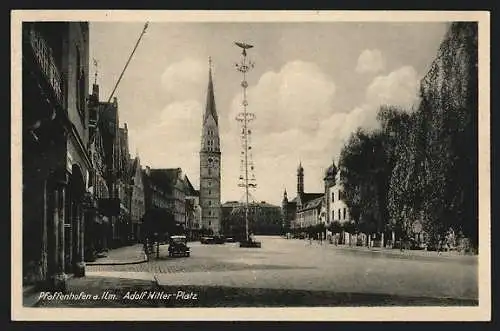 AK Pfaffenhofen a. Ilm, Platz mit Maibaum