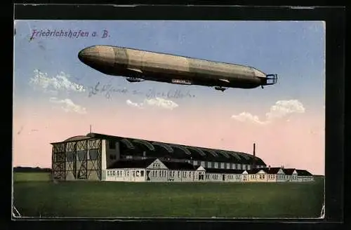 AK Friedrichshafen a. B., Zeppelin über der Luftschiffhalle